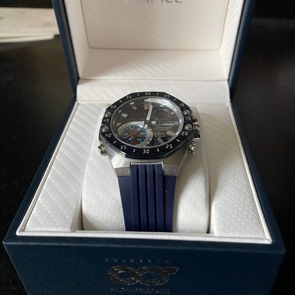 Casio Watch Edifice Scuderia Alphatauri Limited Edition Smartphone Link Ecb10at1